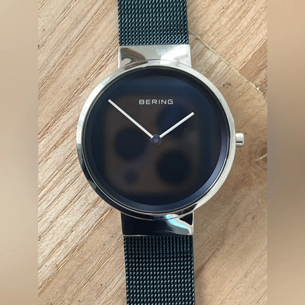Bering Unisex Luxury Watch Blue Mesh Stainless Adjustable Bracelet Blue Dial NIB
